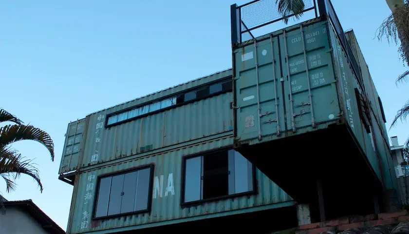 10 Best Shipping Container Manufacturers & Suppliers in the UK