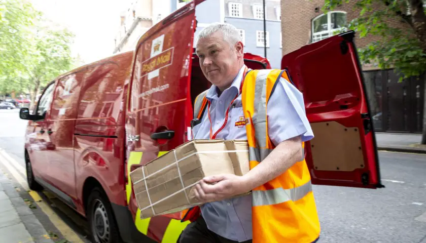 “Item Despatched to Royal Mail” Meaning & How Long